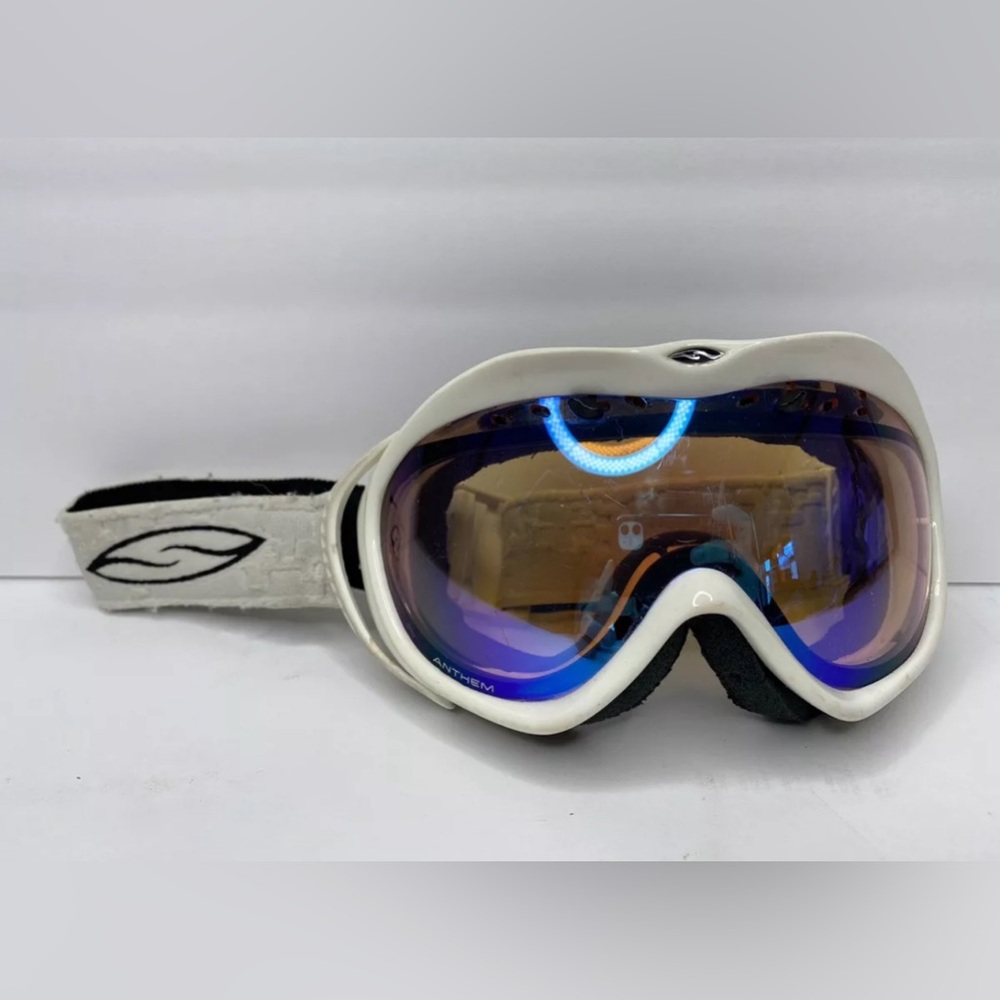 Smith Anthem double lens Anti Fog white & black snow goggles.
